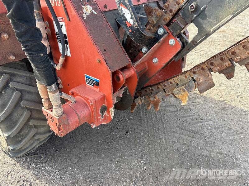 Ditch Witch RT45 4x4 Trencher Árokásók