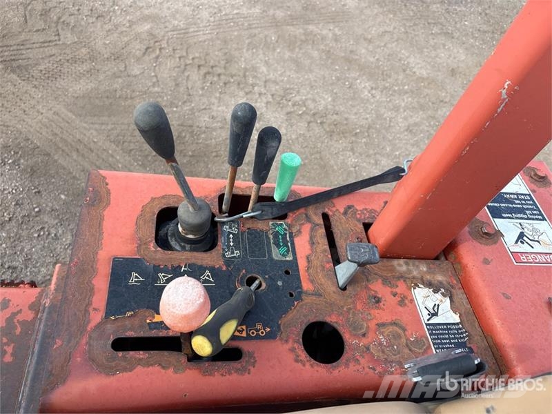 Ditch Witch RT45 4x4 Trencher Árokásók