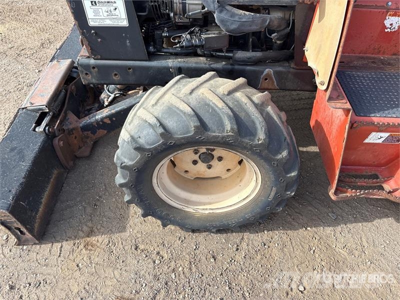 Ditch Witch RT45 4x4 Trencher Árokásók