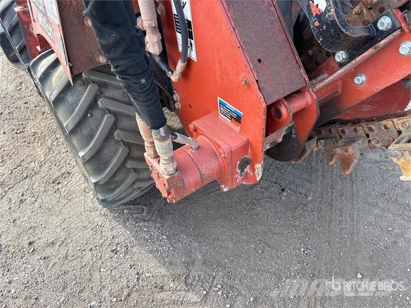 Ditch Witch RT45 4x4 Trencher Árokásók