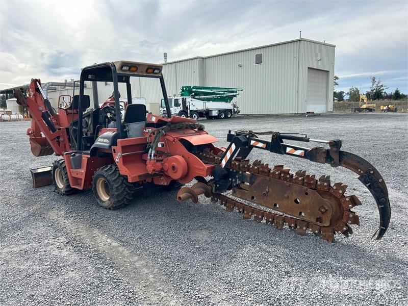 Ditch Witch RT75-H 4x4 Trencher Kædegravere
