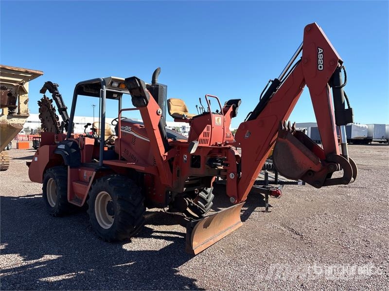 Ditch Witch RT95 4x4 Trencher Grabenfräse