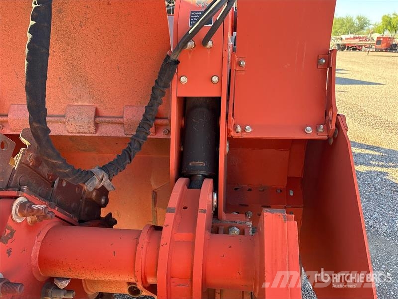 Ditch Witch RT95 4x4 Trencher Grabenfräse