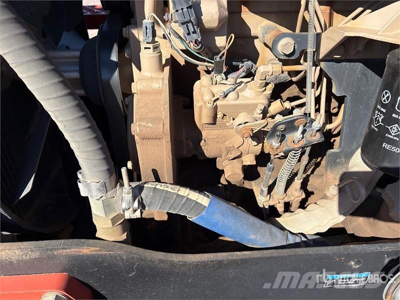 Ditch Witch RT95M 4x4 Trencher 트렌처