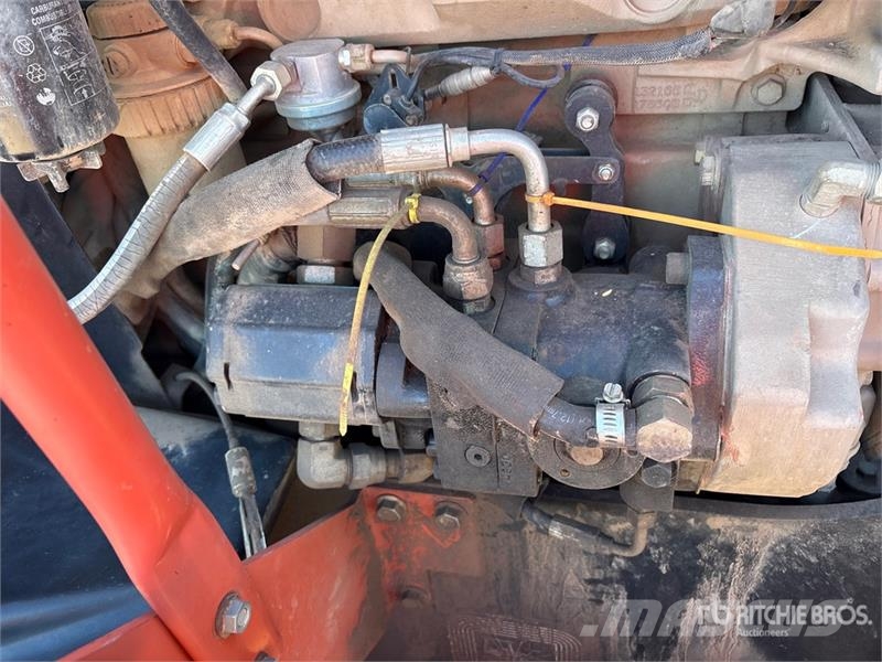 Ditch Witch RT95M 4x4 Trencher 트렌처