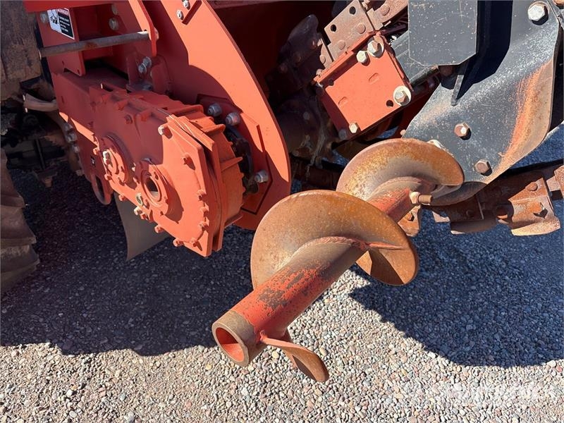 Ditch Witch RT95M 4x4 Trencher 트렌처
