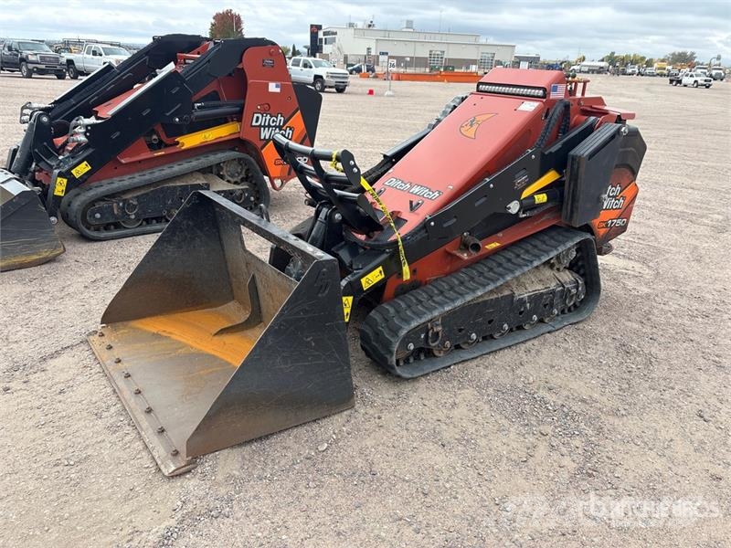 Ditch Witch SK1750 Mini Compact Track Loader 滑移轉向裝載機