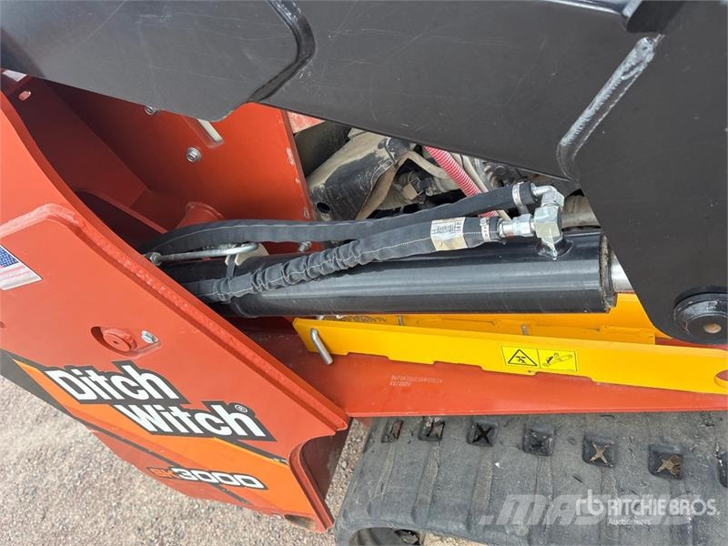 Ditch Witch SK3000 Mini Compact Track Loader Kompaktlader