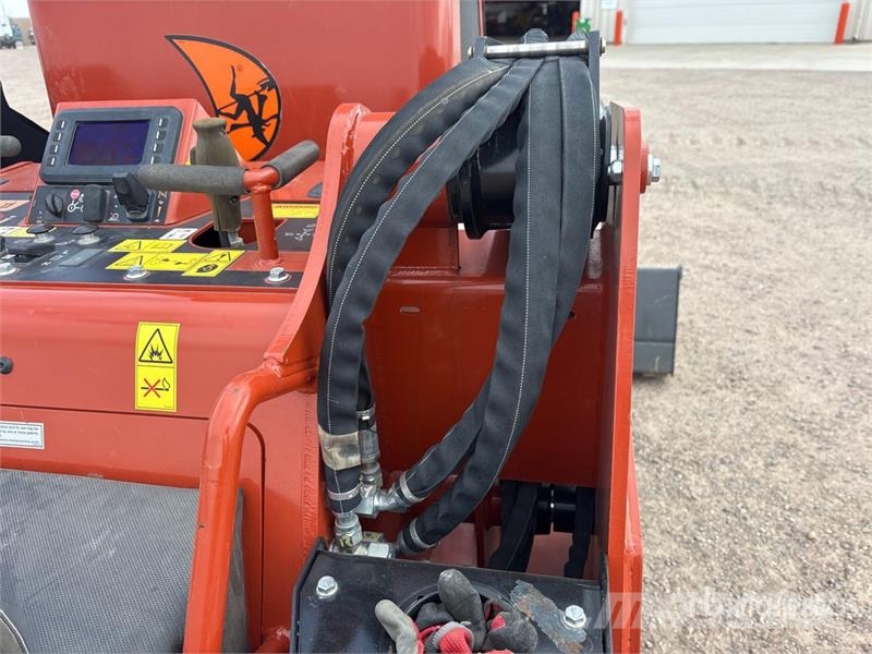 Ditch Witch SK3000 Mini Compact Track Loader Kompaktlader