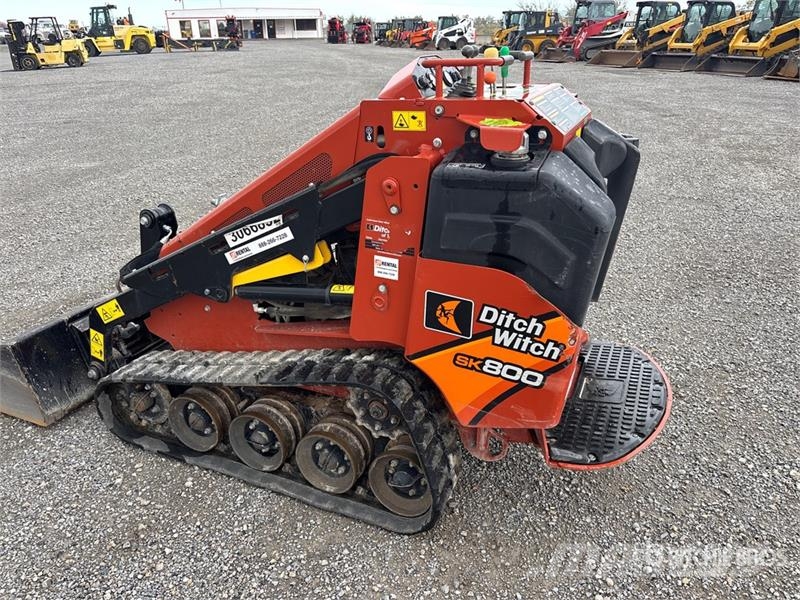 Ditch Witch SK800 Compact Track Loader Kompaktlader