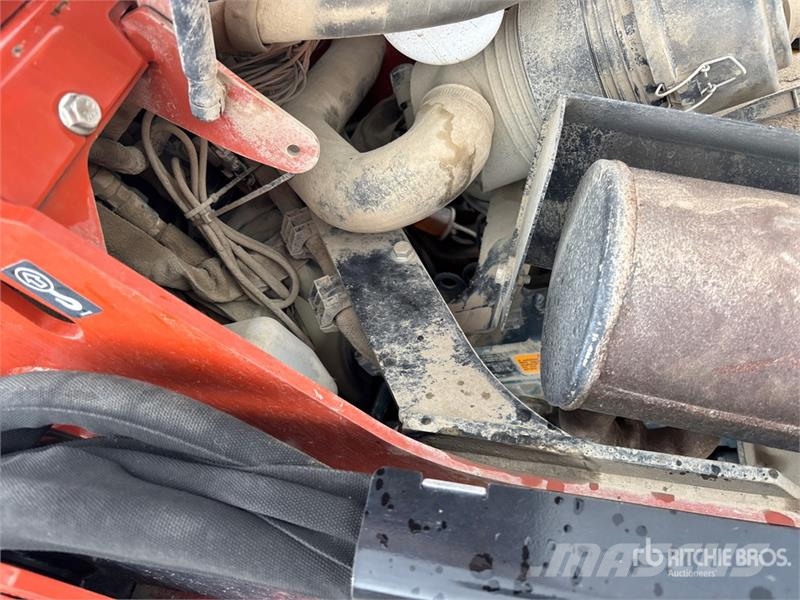 Ditch Witch SK800 Compact Track Loader Kompaktlader