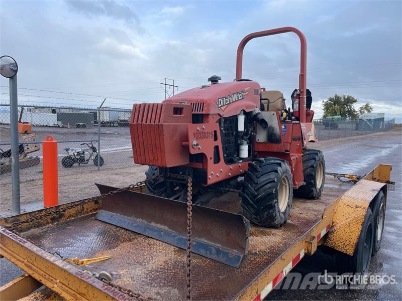 Ditch Witch Trencher Excavatoare de santuri