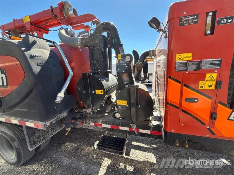 Ditch Witch VT26 800 gal T/A Vacuum Tanker Trailer Tankwagen