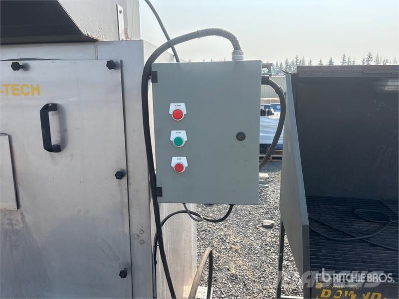  Diversi-Tech Typhoon WX-5000 Electric 5000 cfm Wet معدات البناء - غير ذلك