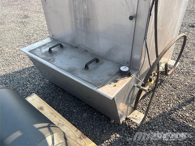  Diversi-Tech Typhoon WX-5000 Electric 5000 cfm Wet معدات البناء - غير ذلك