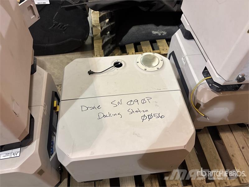  DJI Drone Docking Station Селскостопанство - Други