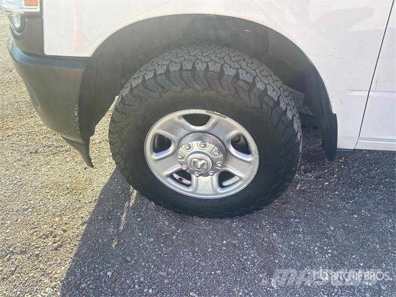 Dodge 2500 Forsvar/Miljø