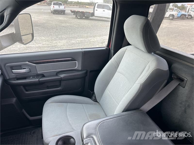 Dodge 5500 Οχήματα περισυλλογής