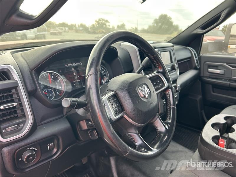 Dodge 5500 Οχήματα περισυλλογής