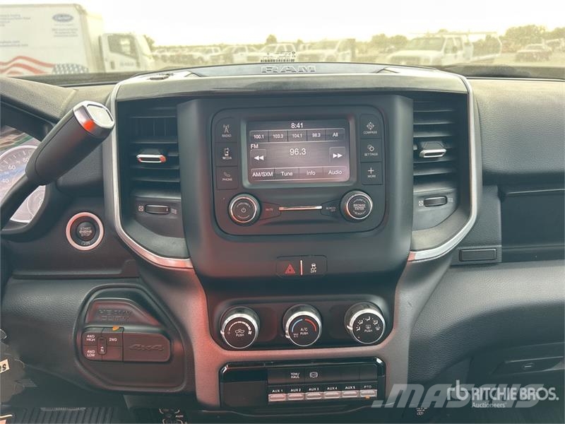 Dodge 5500 Οχήματα περισυλλογής