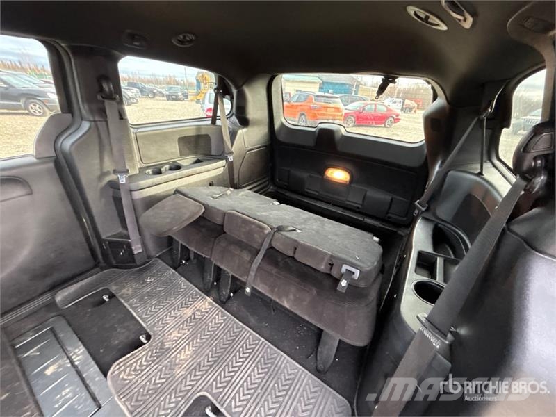Dodge Grand Caravan Minivan Avtomobili