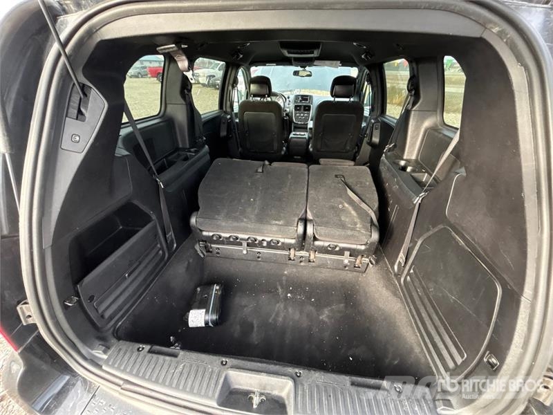 Dodge Grand Caravan Minivan Avtomobili