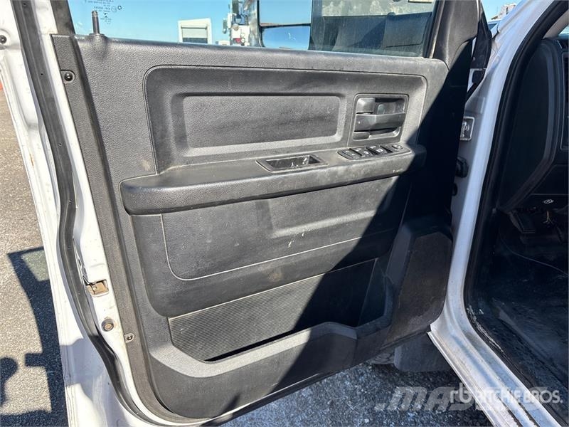 Dodge Ram 2500 その他
