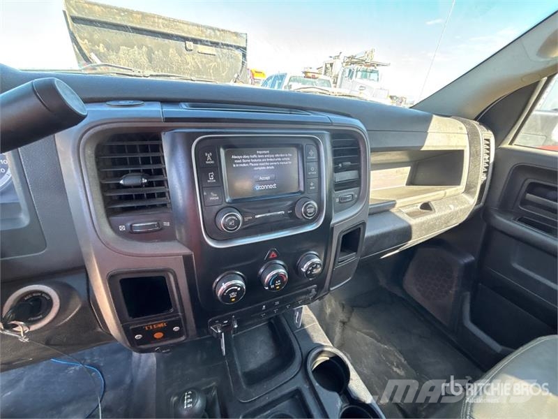 Dodge Ram 2500 その他
