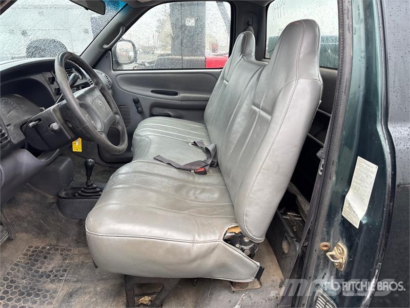 Dodge Ram 2500 4x4 Utility Truck Ldv/dropside
