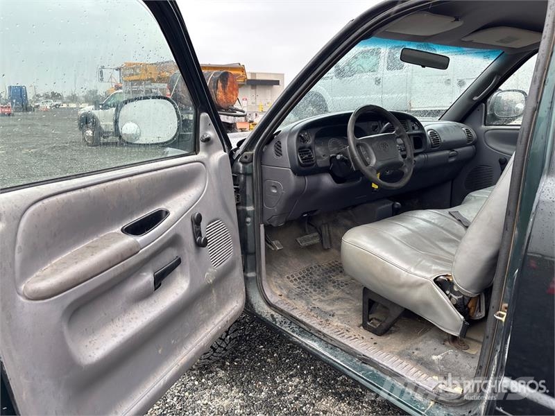 Dodge Ram 2500 4x4 Utility Truck Ldv/dropside