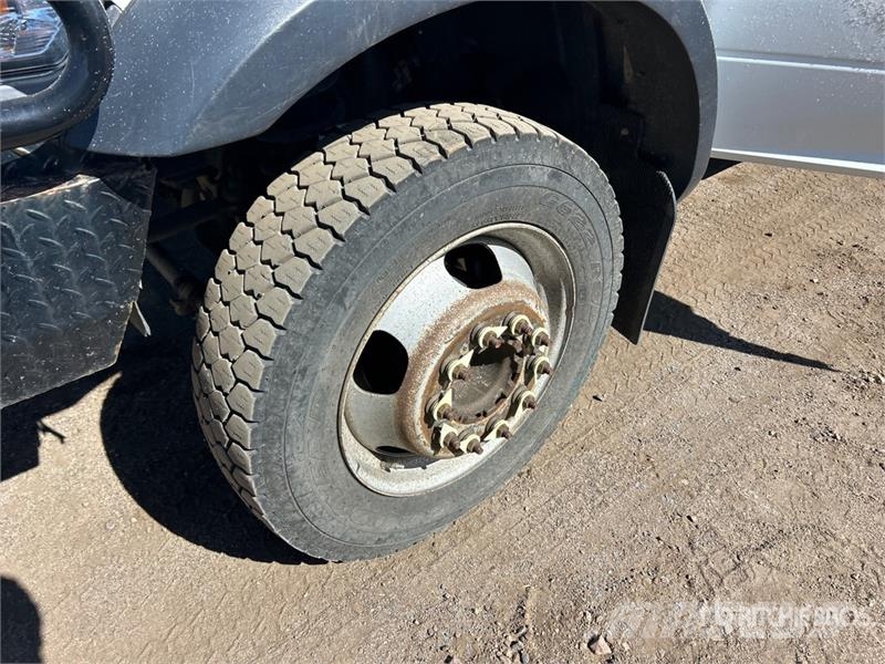 Dodge Ram 5500 Pritschenwagen/Pritschenwagen mit Seitenklappe