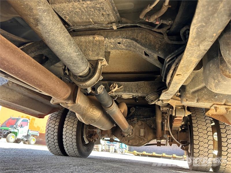 Dodge Ram 5500 Pritschenwagen/Pritschenwagen mit Seitenklappe