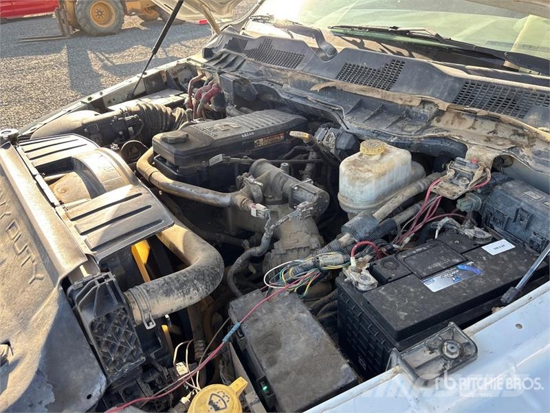 Dodge Ram 5500 Nostolava-autot