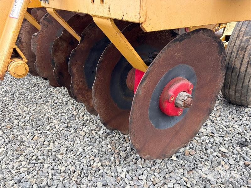 Domries 1090-JJ-F 80 in Semi-Mount Tandem Disc Schijveneggen