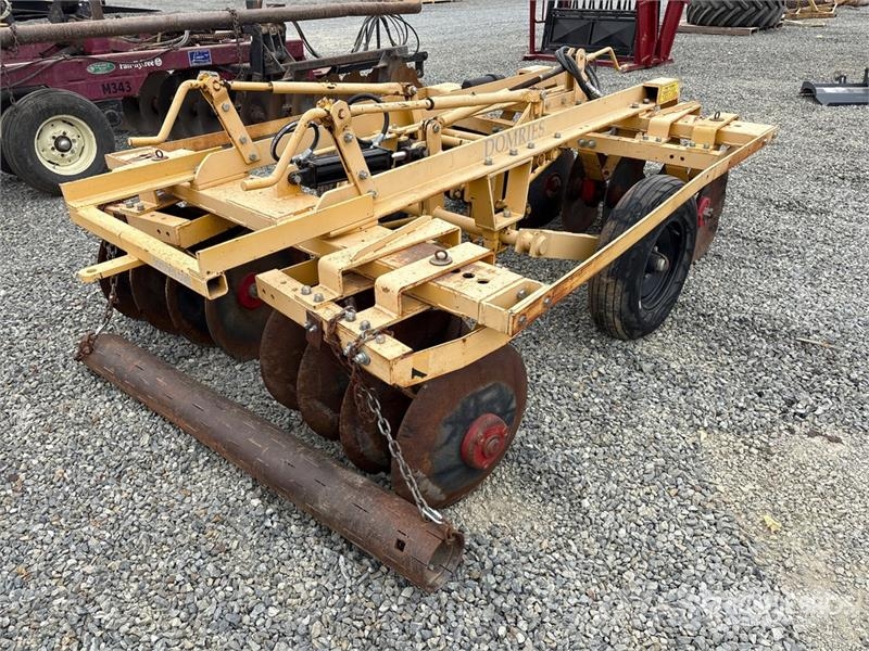 Domries 1090-JJ-F 80 in Semi-Mount Tandem Disc Schijveneggen
