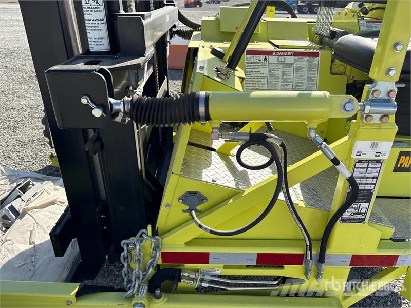 Donkey D14T- 5.5K 5500 lb 3x3 Truck Mounted Forkli Truck mounted forklifts