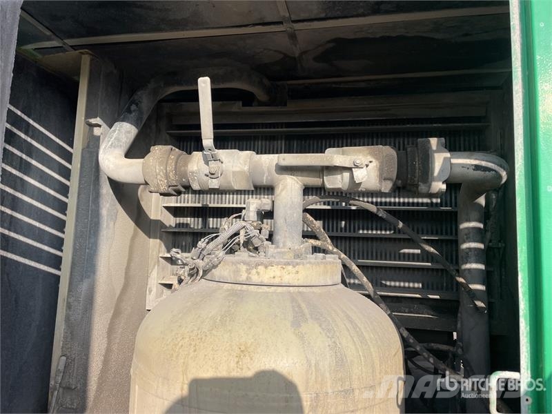 Doosan 1170/350 Mobile Air Compressor مكابس