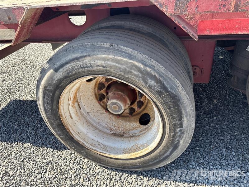 Doosan 482DB14M 48 ft T/A Step Deck Trailer Remorque surbaissée