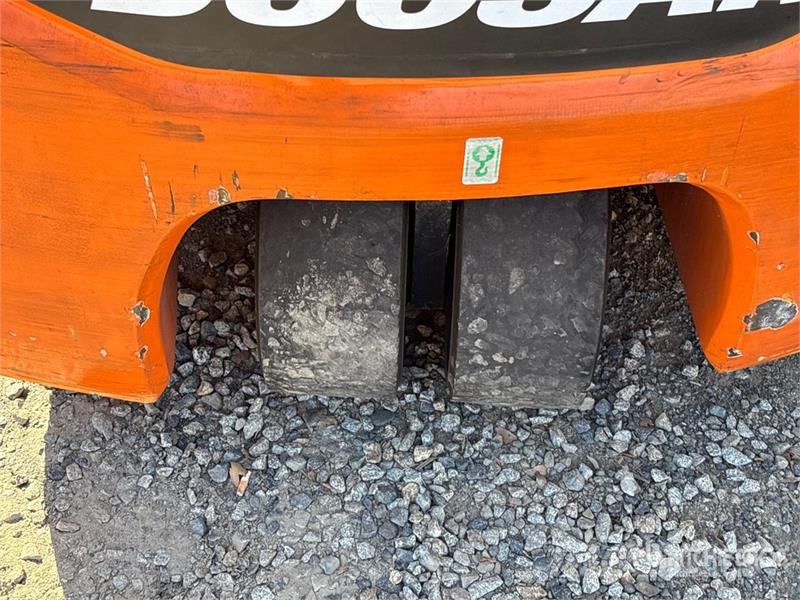 Doosan B20T7 3650 lb Cushion Tire Forklift Carrelli elevatori-Altro