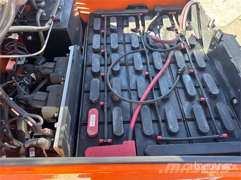 Doosan B20T7 3650 lb Electric Forklift Carretillas de horquilla eléctrica