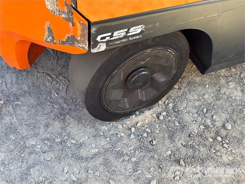 Doosan BC25S-7 2500 lb Cushion Tire Forklift Viličarji - drugo