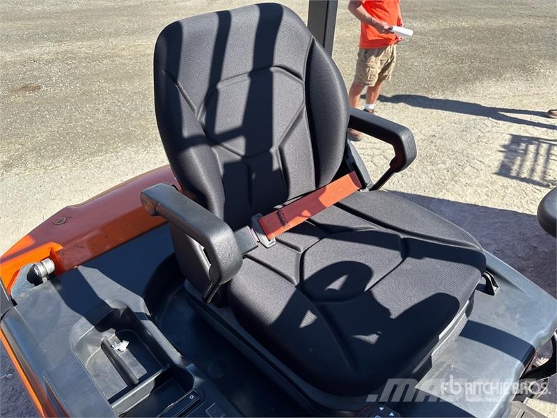 Doosan BC25S-7 2500 lb Cushion Tire Forklift Viličarji - drugo