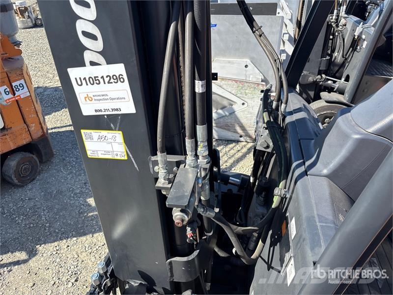 Doosan BC25S-7 2500 lb Cushion Tire Forklift Viličarji - drugo