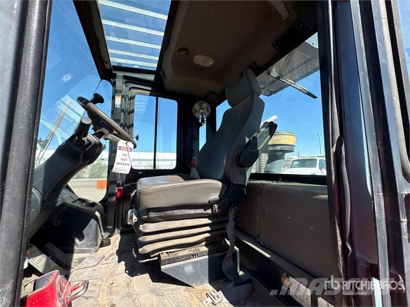 Doosan D160S-5 Pneumatic Tire Forklift Інше