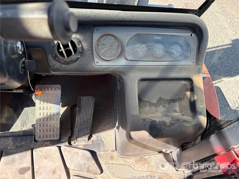 Doosan D160S-5 Pneumatic Tire Forklift Інше