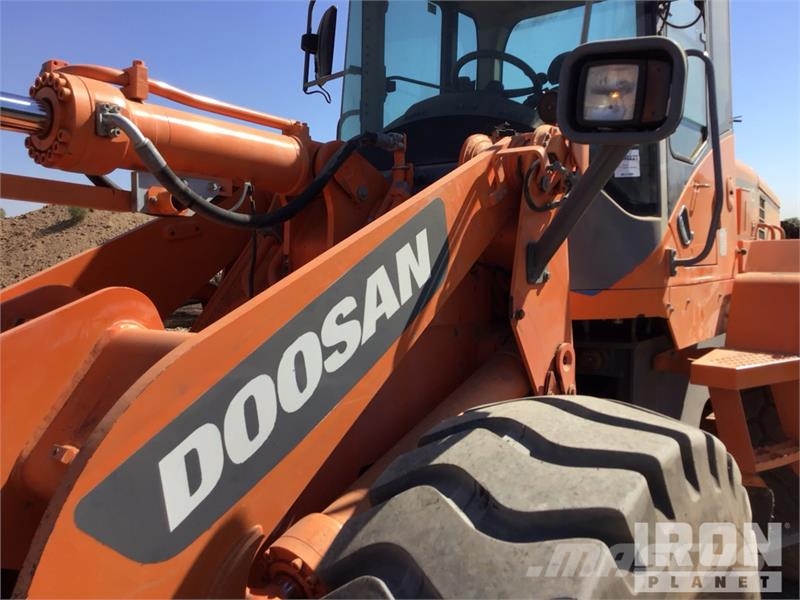 Doosan DL250-3 Utovarivači na točkove
