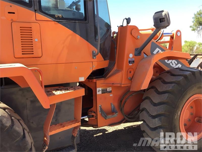 Doosan DL250-3 Utovarivači na točkove