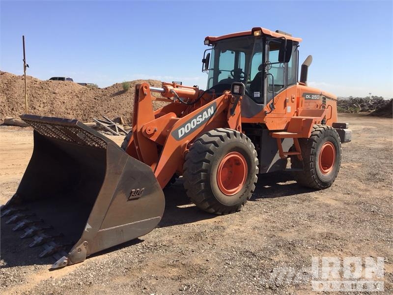 Doosan DL250-3 Utovarivači na točkove