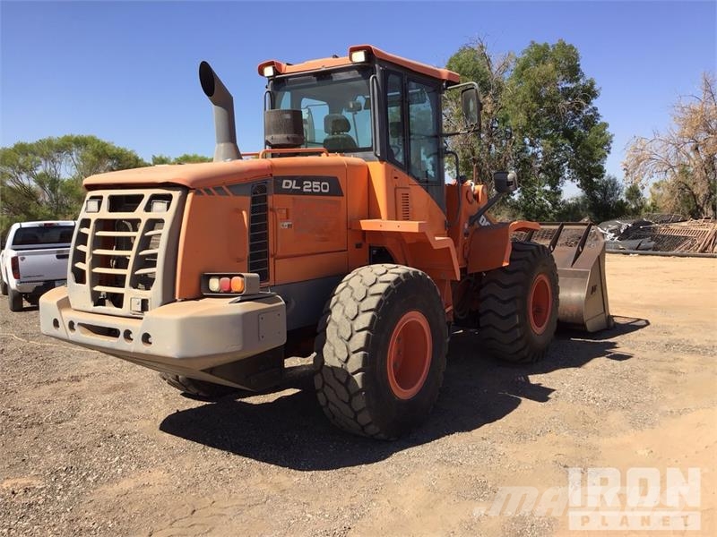 Doosan DL250-3 Utovarivači na točkove