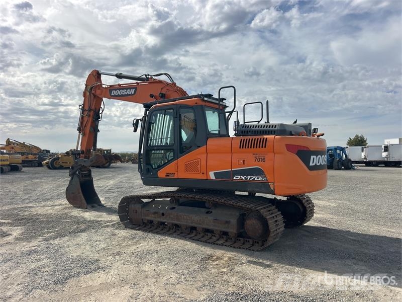 Doosan DX170LC-5 Tracked Excavator Kāpurķēžu ekskavatori